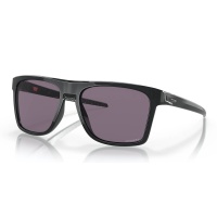 Kính mát OAKLEY 9100 01 57