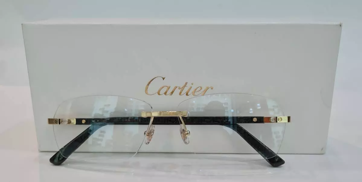 Cartier sừng