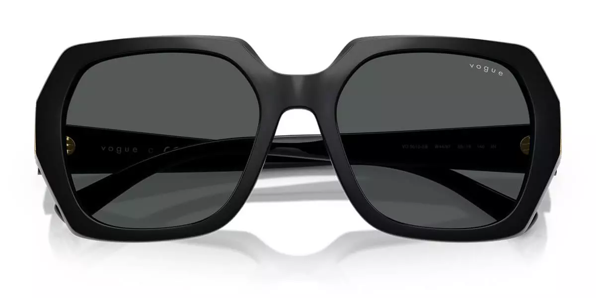 Kính mát VOGUE 5612SB W44/87