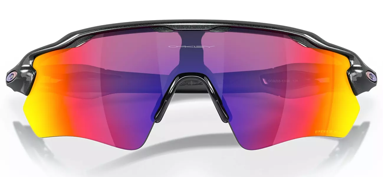 Kính mát OAKLEY 9208 E6