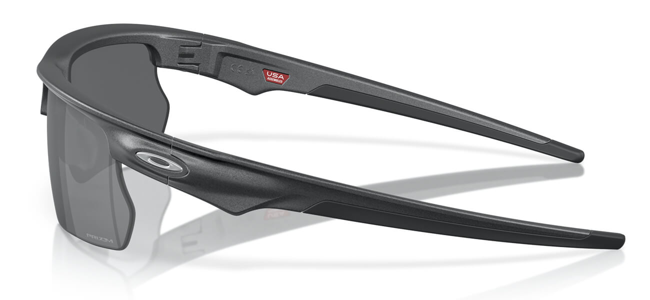 Kính mát OAKLEY 9400 02