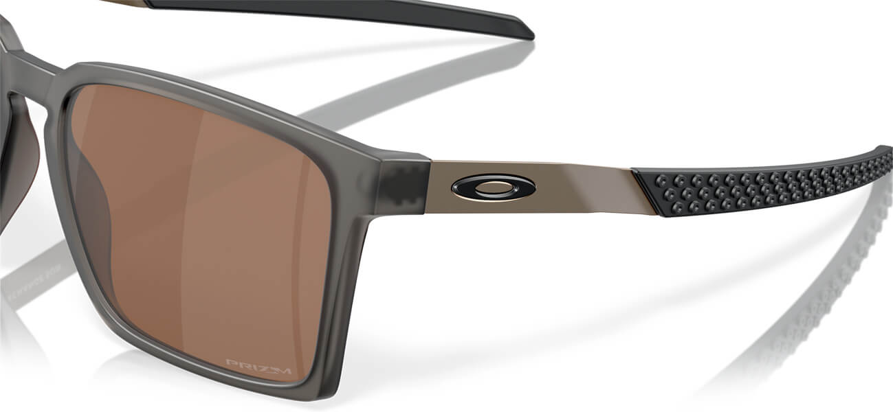 Kính mát OAKLEY 9483 02